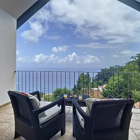 Vinhaticos By Atlantic *