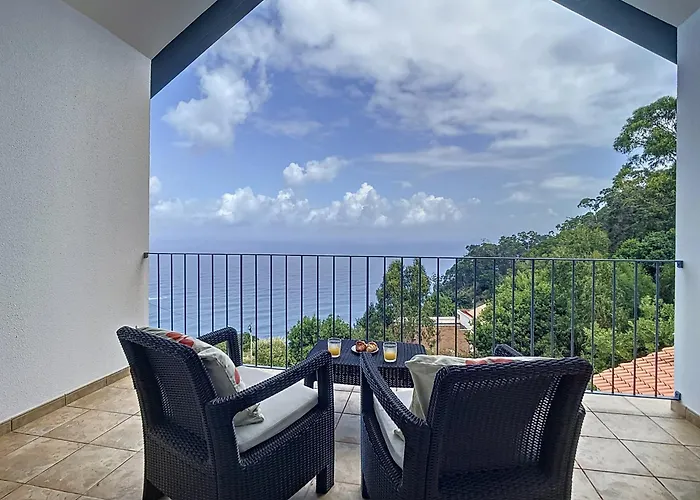 Vinhaticos By Atlantic *